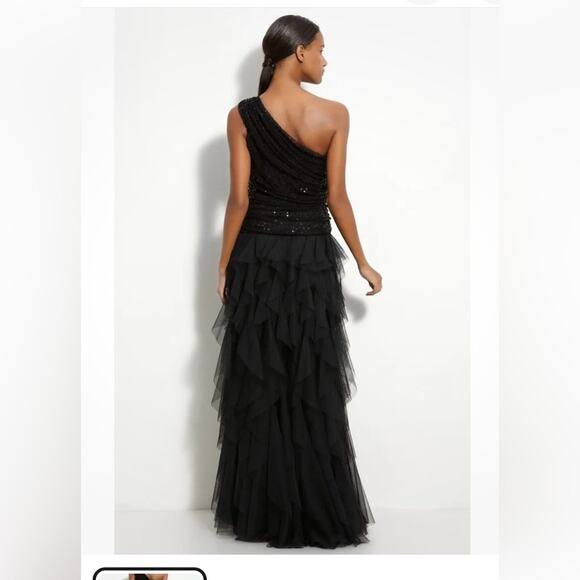 Tadashi Shoji One Shoulder Sequin Mesh Tiered Black Gown Size 6 - Picture 4 of 15